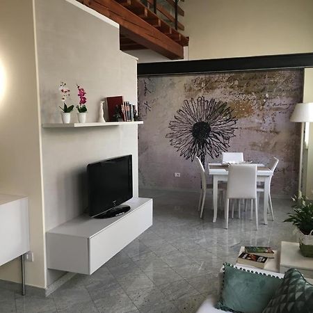 Il Vicoletto Holiday House ヴォルタ・マントヴァーナ エクステリア 写真